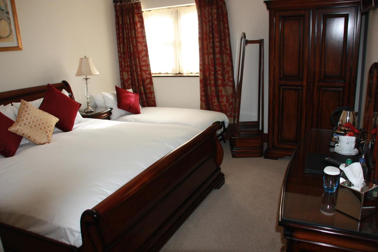 Chester Beatty Inn Ashford Buitenkant foto