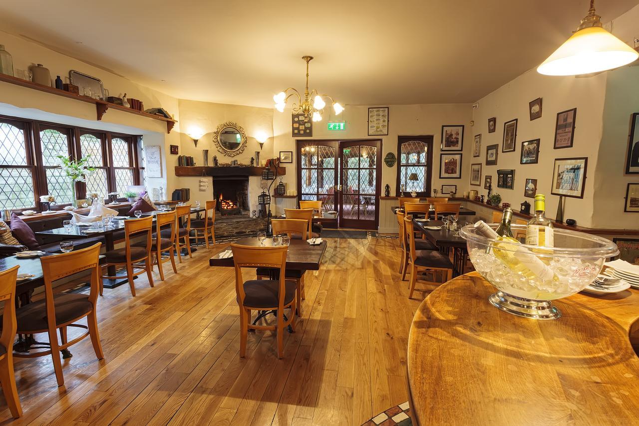 Chester Beatty Inn Ashford Buitenkant foto